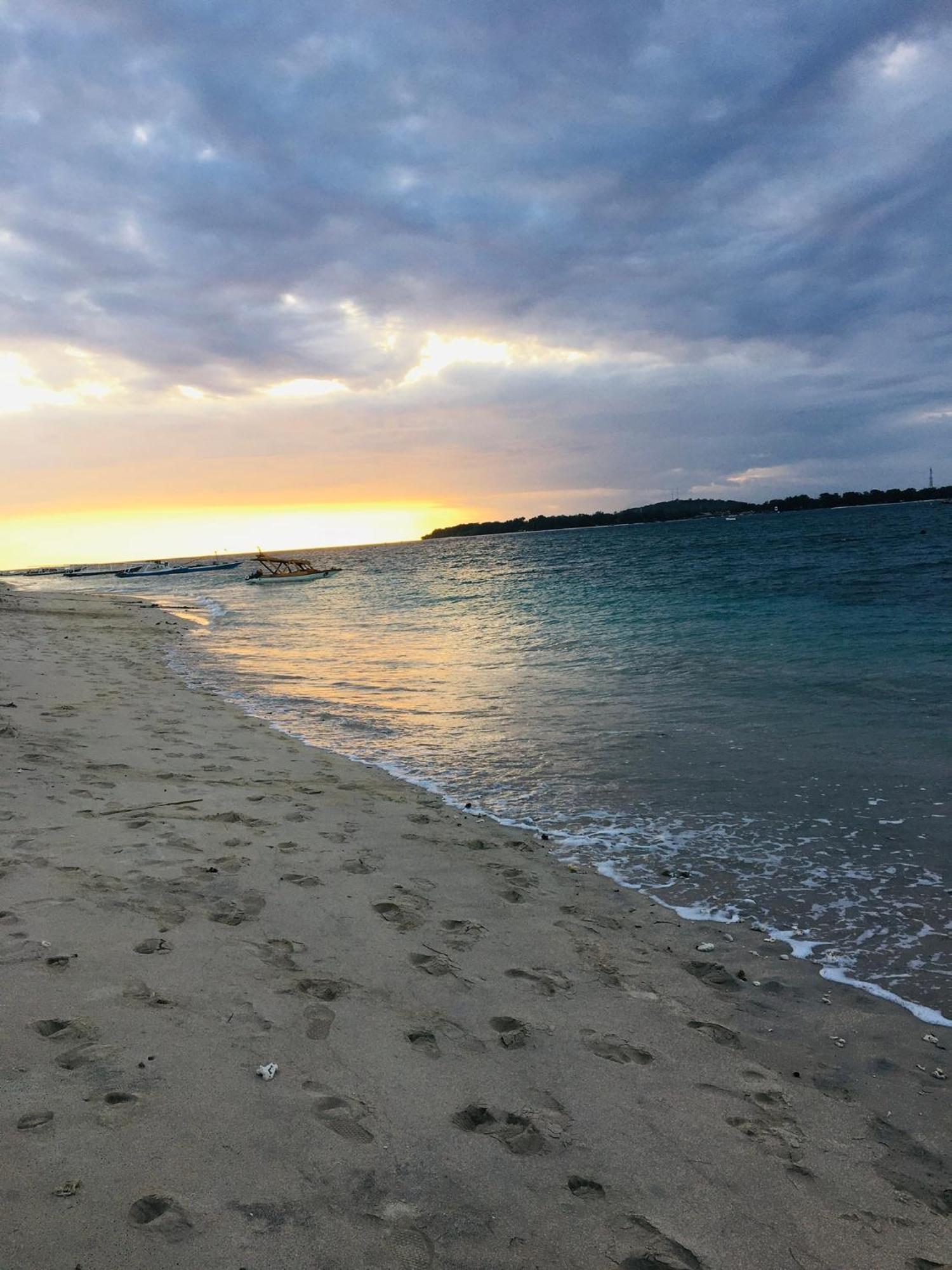 Puring Bungalows Gili Air Luaran gambar